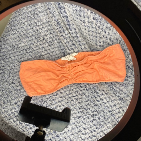 Pink halter top - Picture 3 of 4